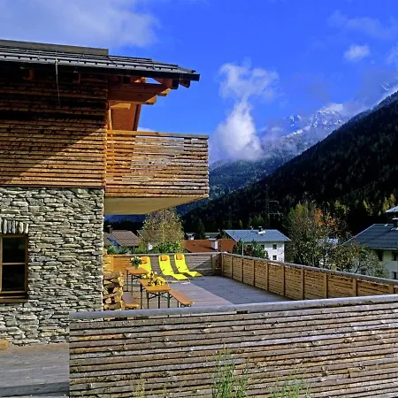 Country House In With Sauna Vakantiehuis Sankt Anton am Arlberg